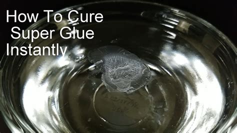 Does water instantly dry super glue?